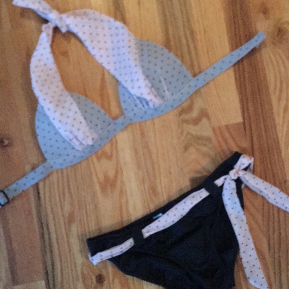 Venus Bikini A top/small bottom